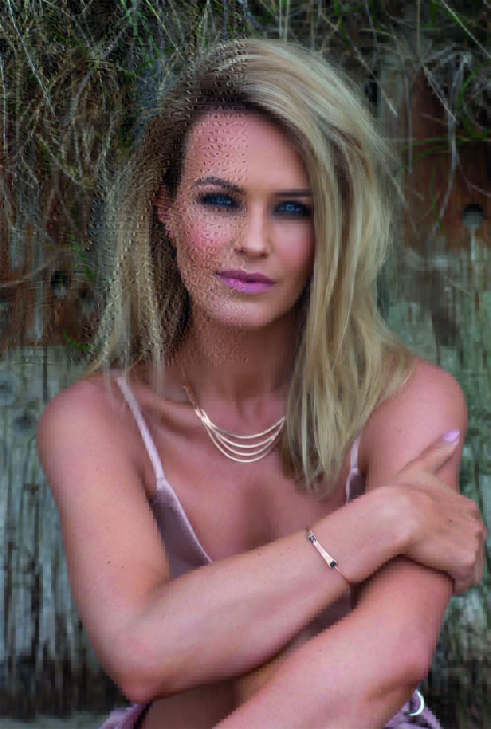 Aoibhin Garrihy Announced As Brand Ambassador for Knight & Day Jewellery at Carraig Donn